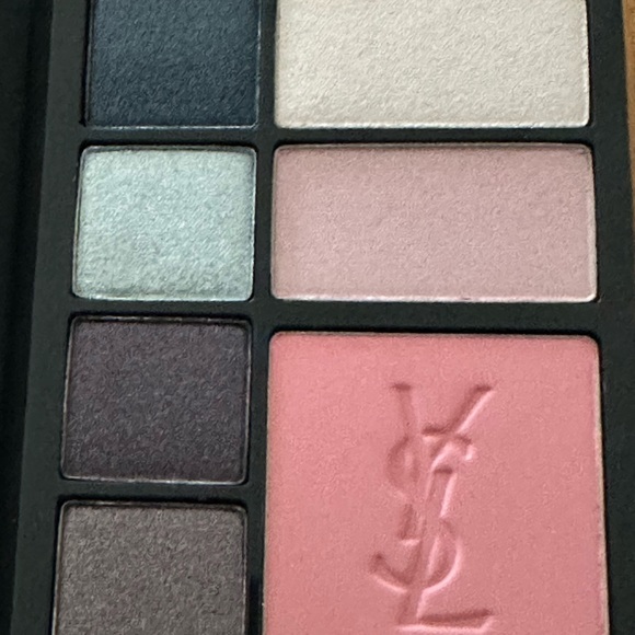 SOLD - YSL High on Stars palette - Picture 2 of 6